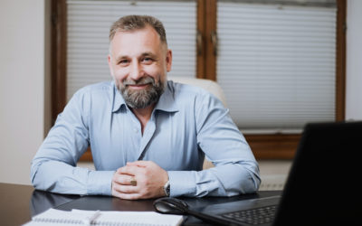 How Much Does a Franchise Consultant Make?